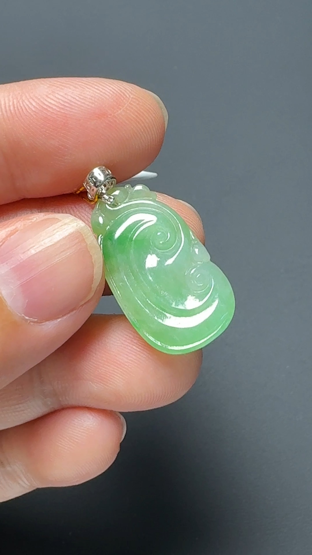翡翠直播商品119-18k白金扣小如意翡翠吊墜 5 翡翠直播商品119-18k白金扣小如意翡翠吊墜 - Image 5