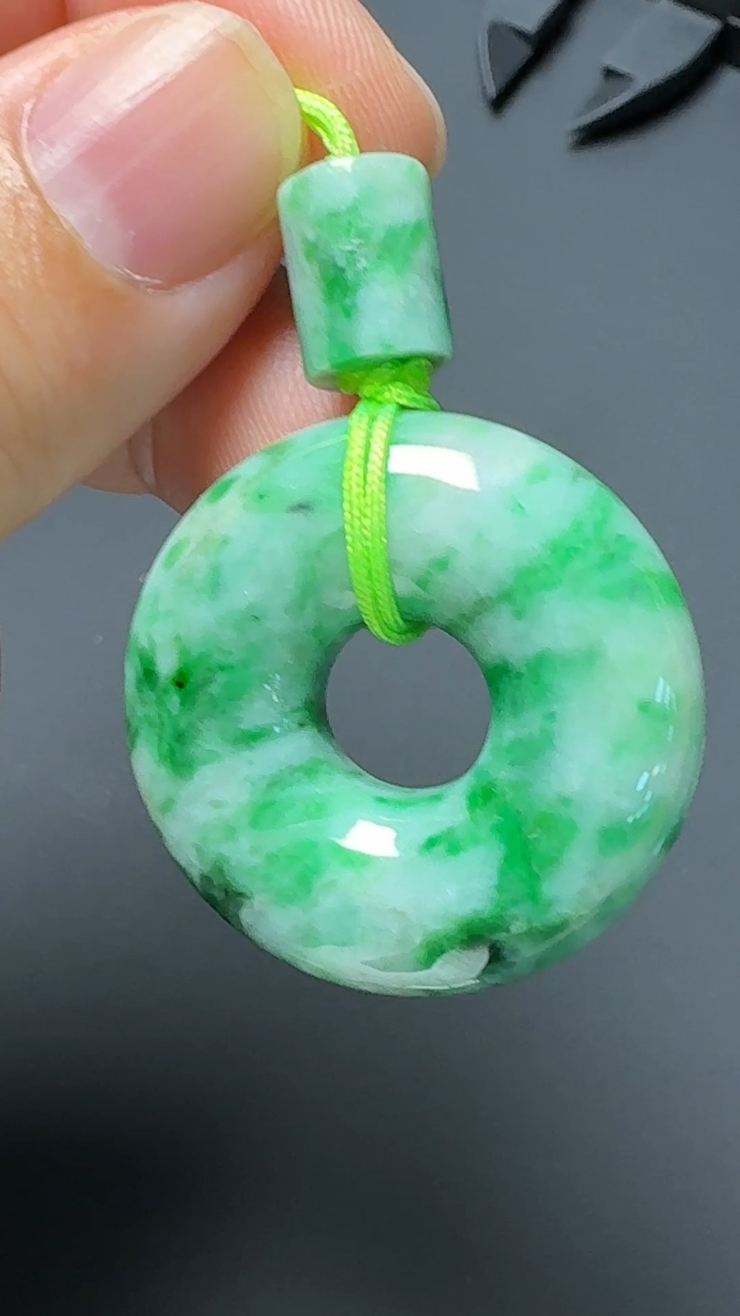 翡翠直播商品#123-花青平安扣平安環翡翠吊墜 1 翡翠直播商品#123-花青平安扣平安環翡翠吊墜