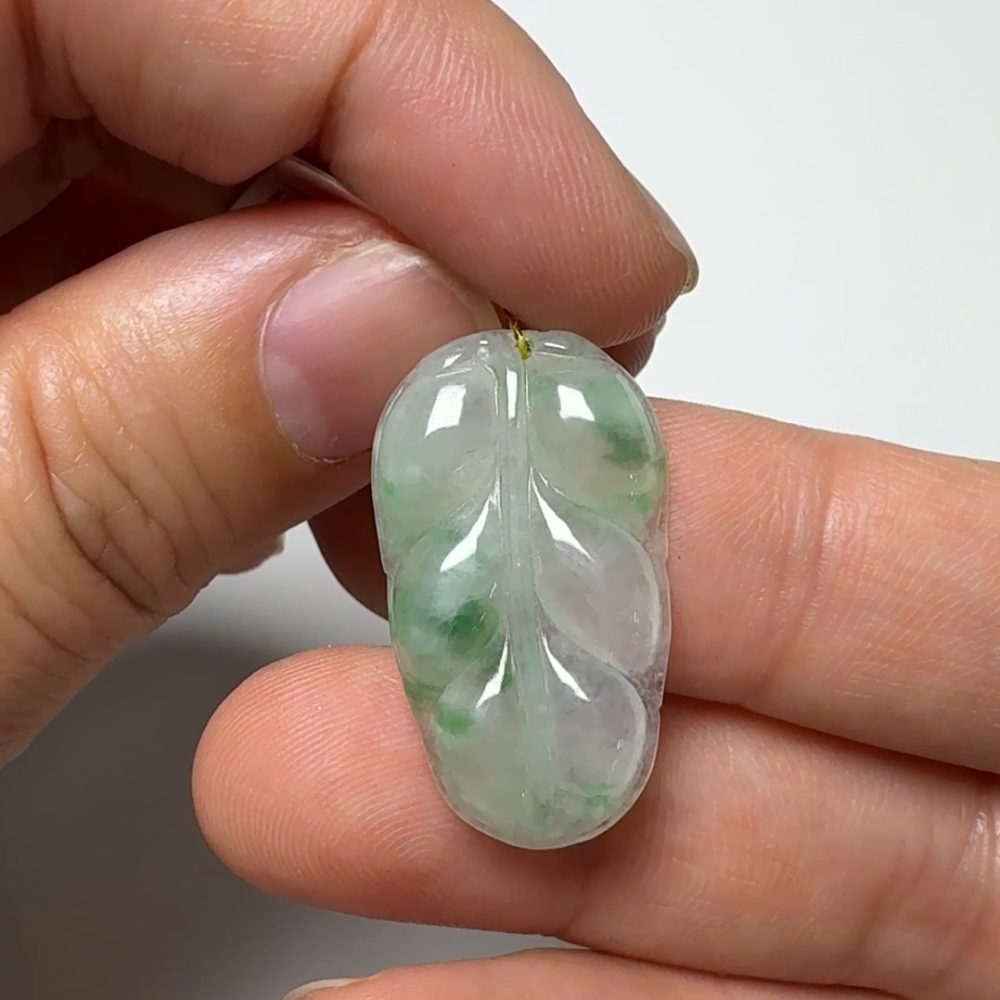 翡翠直播商品#136-樹葉玉葉翡翠吊墜