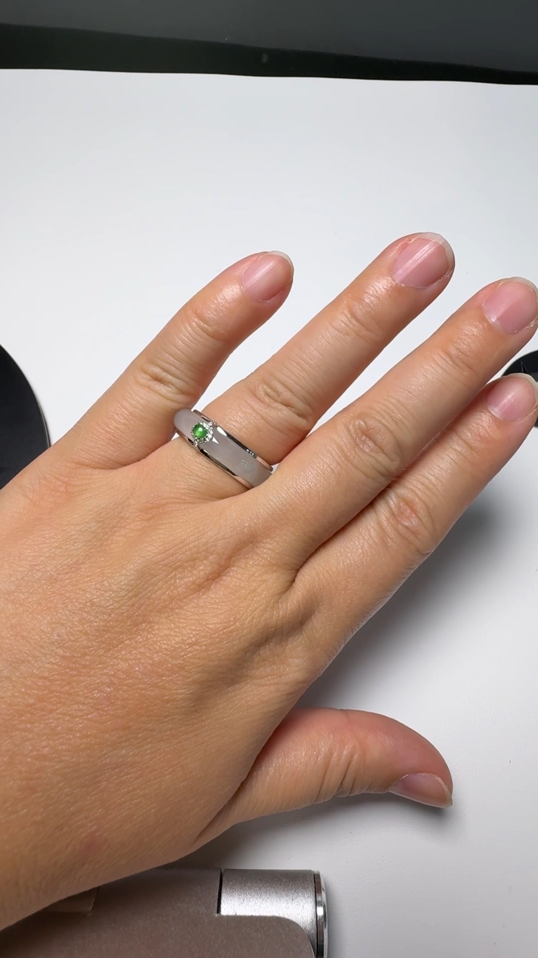 翡翠直播商品#147-18K白金套翡翠戒指 3 翡翠直播商品#147-18K白金套翡翠戒指 - Image 3