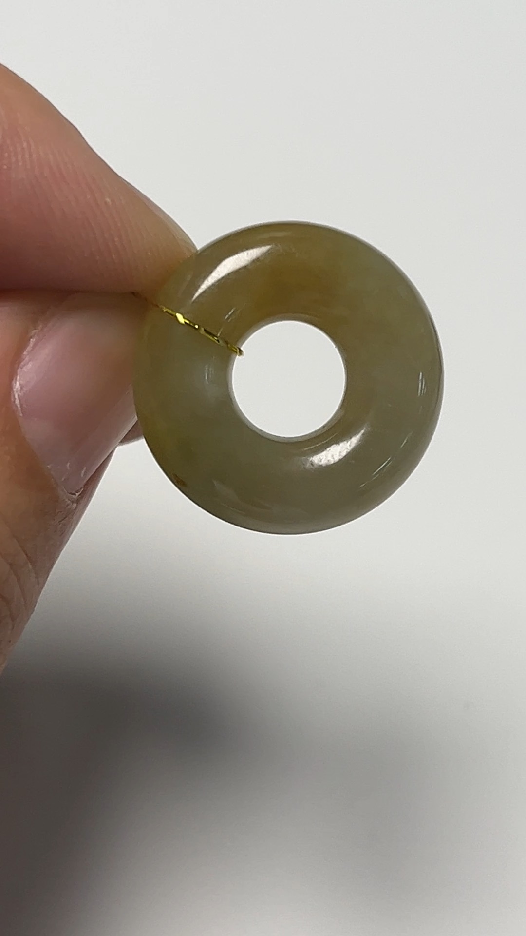 翡翠直播商品#164-黃翡平安扣平安環翡翠吊墜 4 翡翠直播商品#164-黃翡平安扣平安環翡翠吊墜 - Image 4