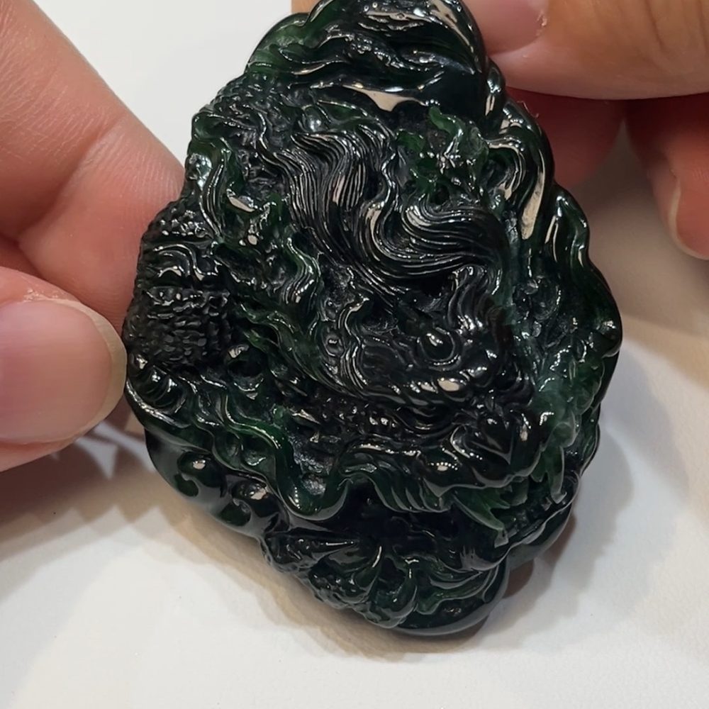 翡翠直播商品#177-特色墨翠龍牌吊墜