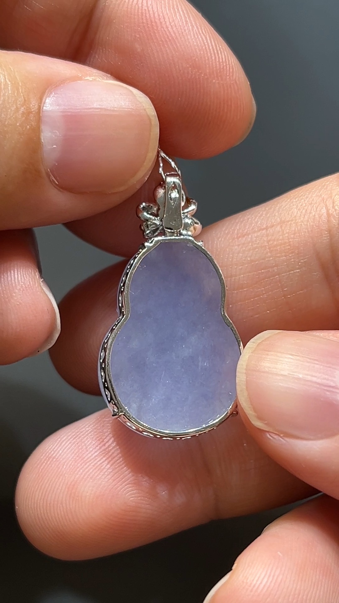 翡翠直播商品#201-18K白金鑽石鑲嵌紫羅蘭葫蘆吊墜 3 翡翠直播商品#201-18K白金鑽石鑲嵌紫羅蘭葫蘆吊墜 - Image 3