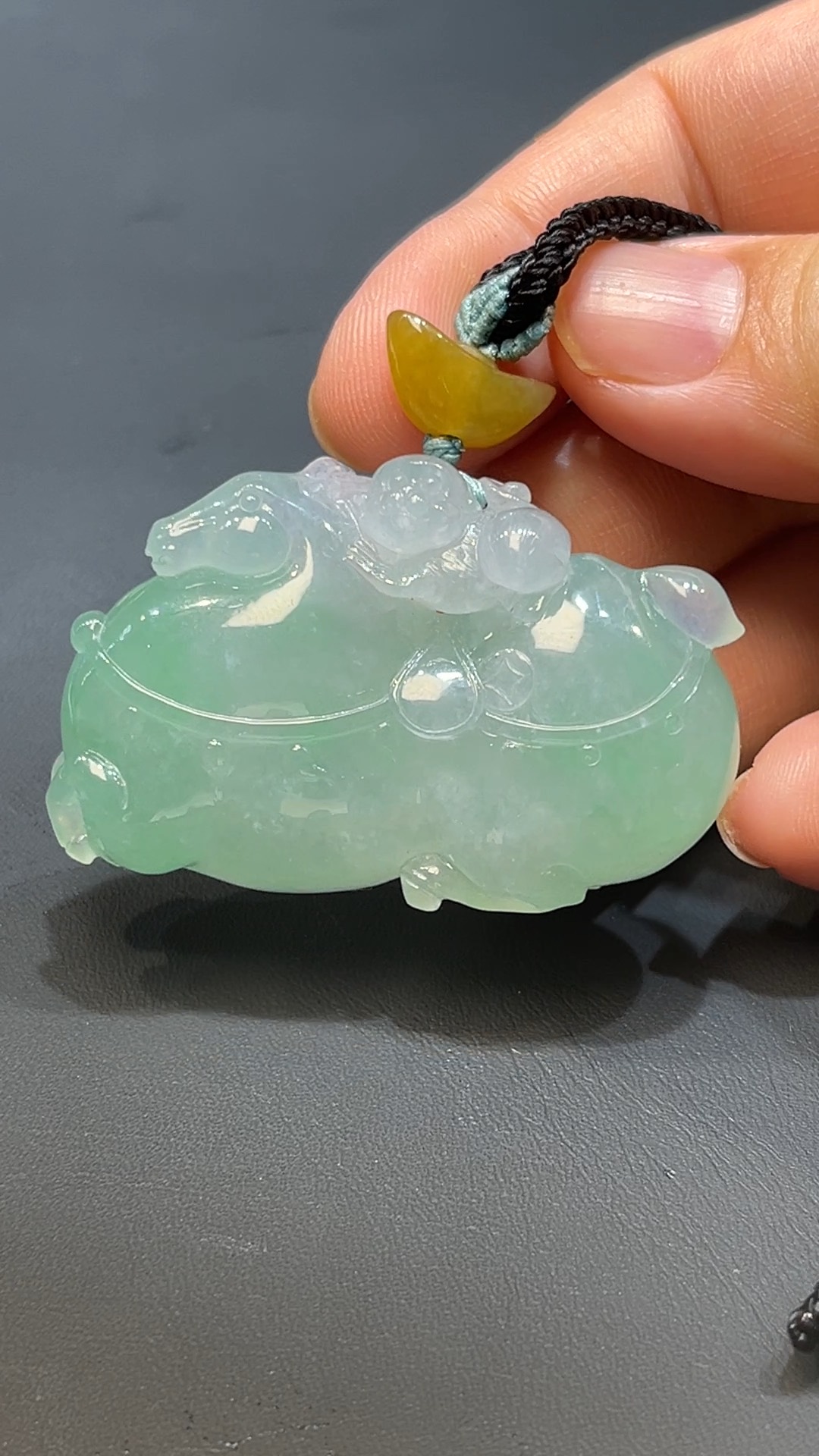 翡翠直播商品#228-唐馬馬上封侯馬上有錢吊墜 5 翡翠直播商品#228-唐馬馬上封侯馬上有錢吊墜 - Image 5