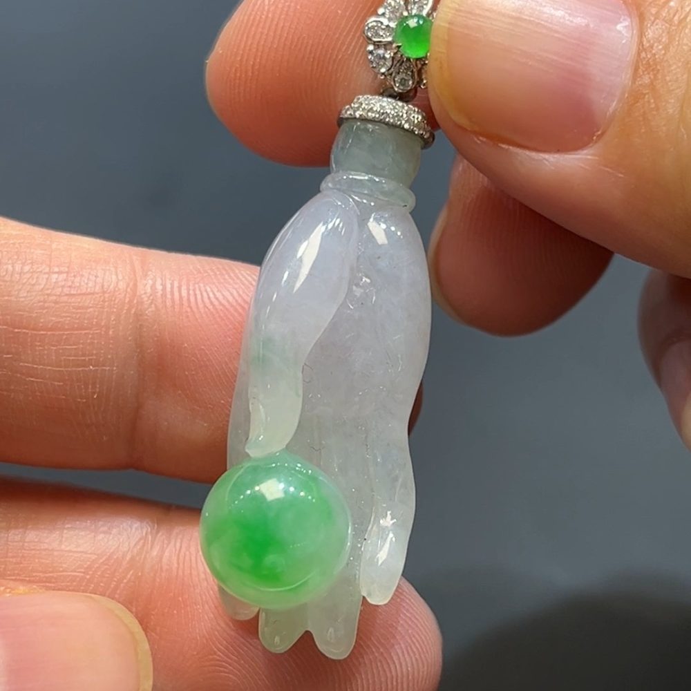 翡翠直播商品#237-18k白金鑲嵌翡翠佛手吊墜