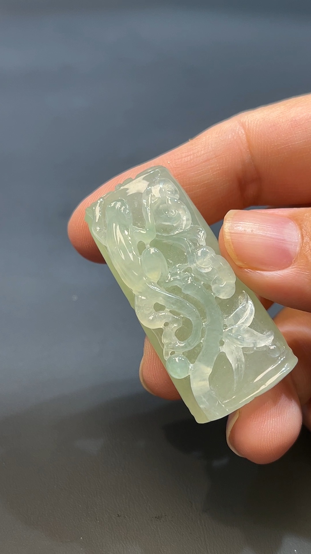 翡翠玉器天然A級翡翠喜意蜥蜴吊墜 翡翠直播#248 4 翡翠玉器天然A級翡翠喜意蜥蜴吊墜 翡翠直播#248 - Image 4