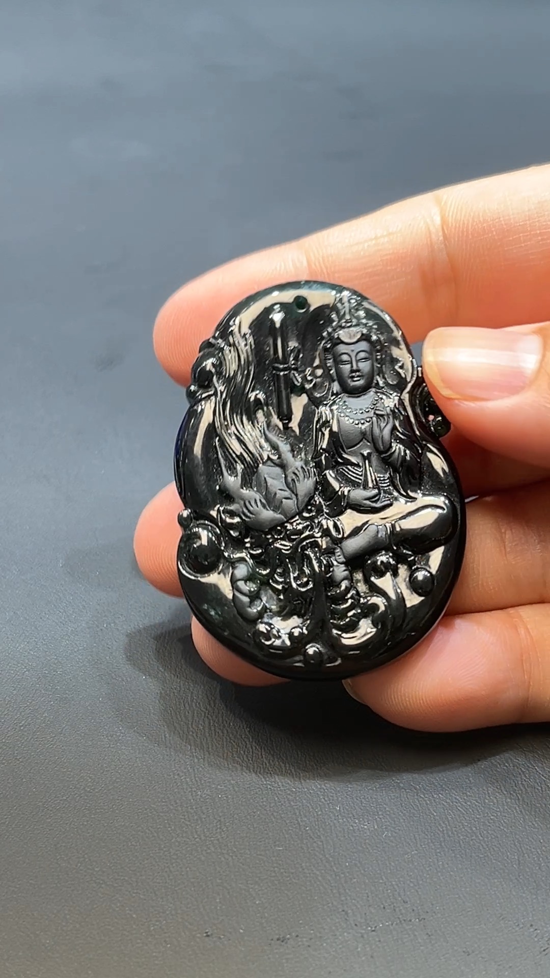 翡翠玉器天然A級翡翠透陽綠墨翠觀音吊墜 翡翠直播#253 4 翡翠玉器天然A級翡翠透陽綠墨翠觀音吊墜 翡翠直播#253 - Image 4