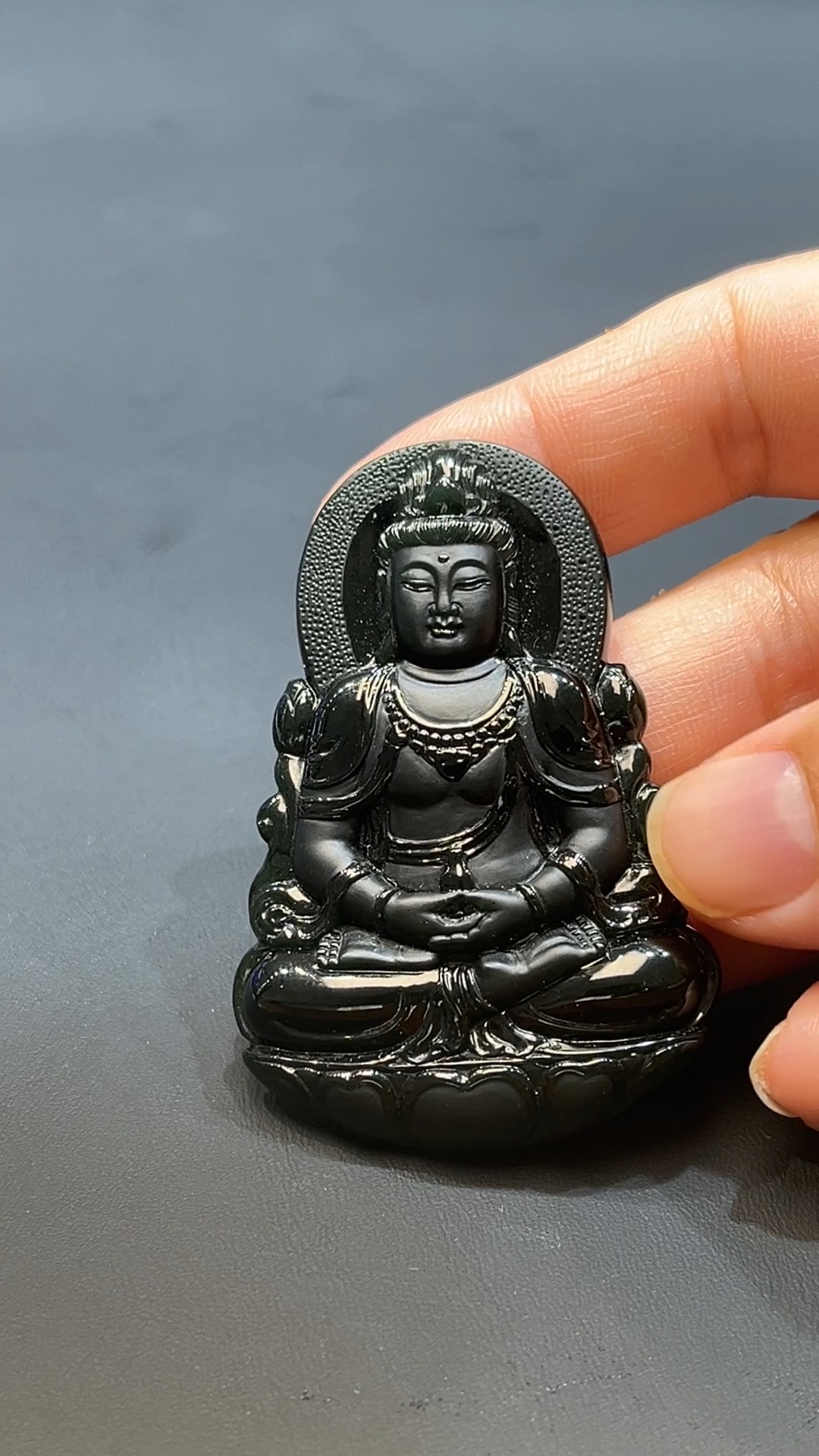 翡翠玉器天然A級翡翠透陽綠墨翠觀音吊墜 翡翠直播#254 2 翡翠玉器天然A級翡翠透陽綠墨翠觀音吊墜 翡翠直播#254 - Image 2