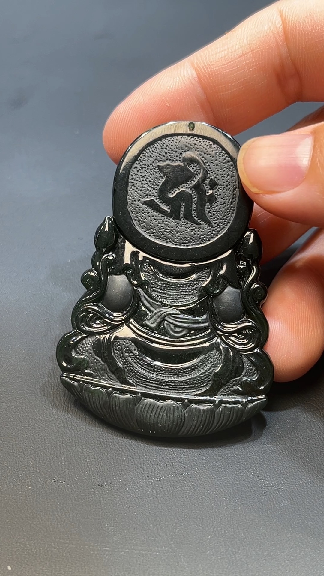 翡翠玉器天然A級翡翠透陽綠墨翠觀音吊墜 翡翠直播#254 8 翡翠玉器天然A級翡翠透陽綠墨翠觀音吊墜 翡翠直播#254 - Image 8