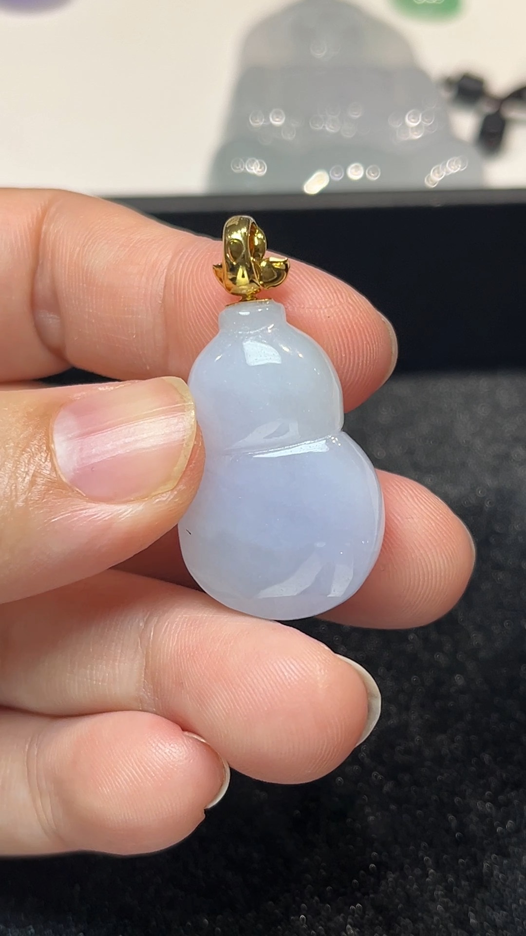 翡翠玉器福祿雙全|18K黃金鑲嵌紫羅蘭翡翠葫蘆吊墜 #278 4 翡翠玉器福祿雙全|18K黃金鑲嵌紫羅蘭翡翠葫蘆吊墜 #278 - Image 4