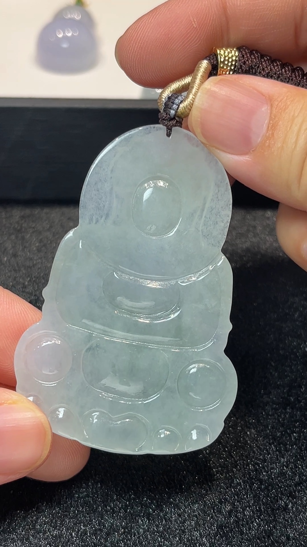 觀音護佑|天然A級翡翠正裝觀音吊墜 #280 4 觀音護佑|天然A級翡翠正裝觀音吊墜 #280 - Image 4