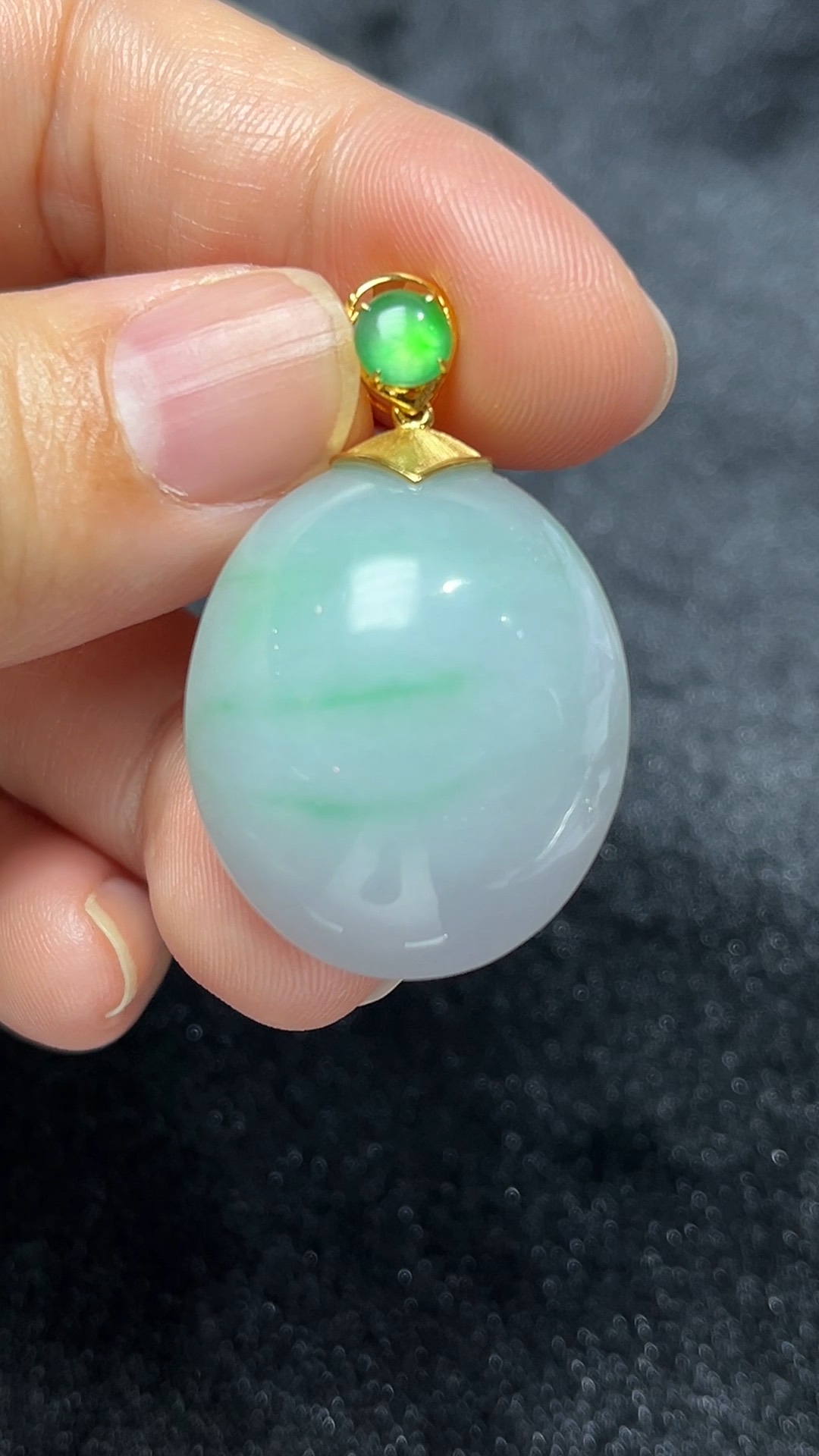 玉潤心圓|天然A級翡翠18K鑲嵌蛋面吊墜 #296 1 玉潤心圓|天然A級翡翠18K鑲嵌蛋面吊墜 #296