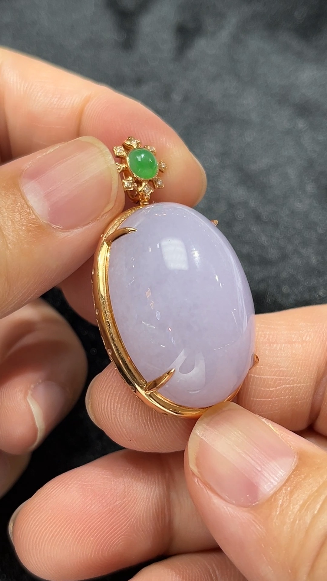 玫瑰紫韻|天然A級紫羅蘭翡翠18K玫瑰金蛋面吊墜 #303 8 玫瑰紫韻|天然A級紫羅蘭翡翠18K玫瑰金蛋面吊墜 #303 - Image 8