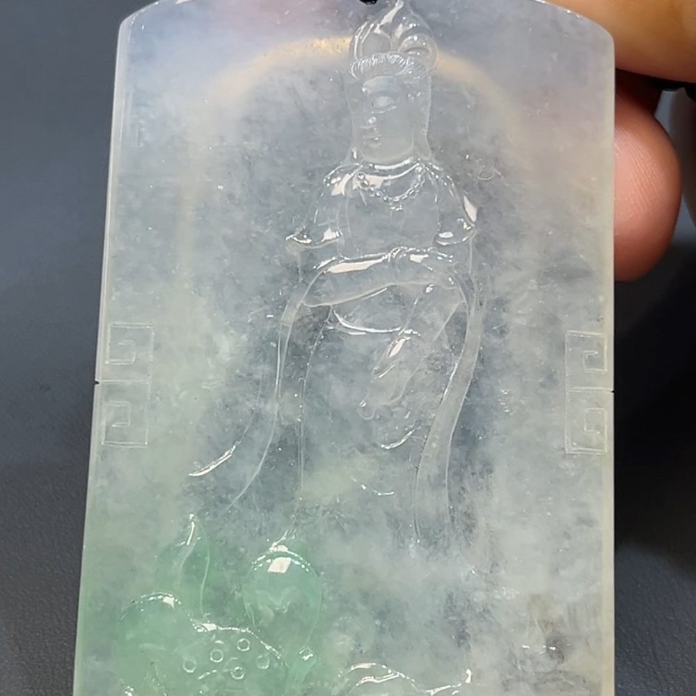 翡翠直播商品#236-翡翠觀音吊墜