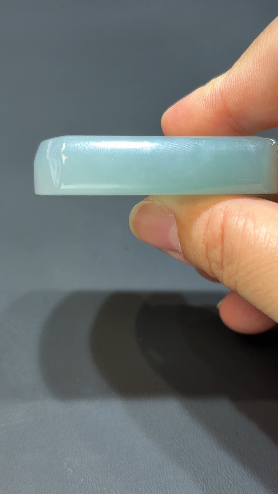 沉靜之力|天然A貨厚板翡翠古風牌墜飾 #315 3 沉靜之力|天然A貨厚板翡翠古風牌墜飾 #315 - Image 3