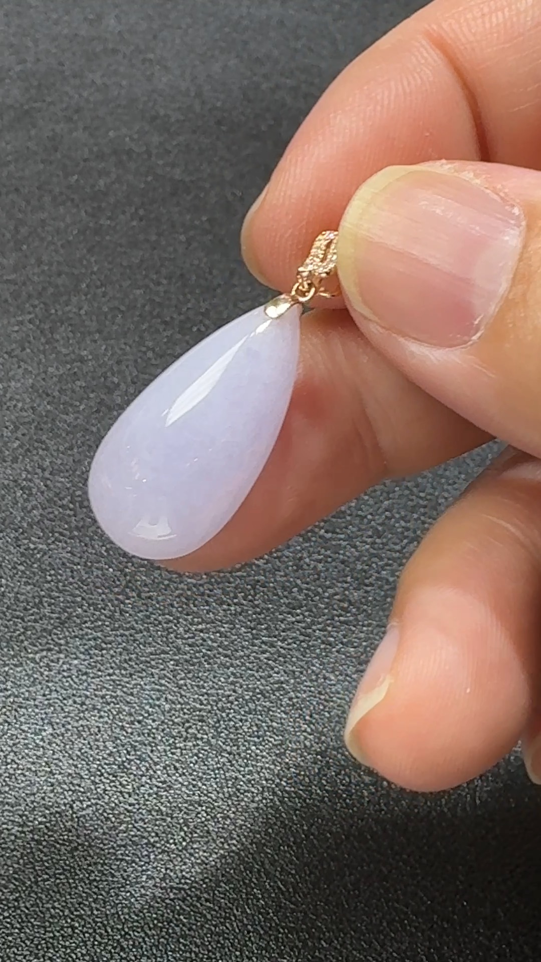 霧紫輕凝.18K翡翠水滴魅影吊墜 直播編號#337 2 霧紫輕凝.18K翡翠水滴魅影吊墜 直播編號#337 - Image 2