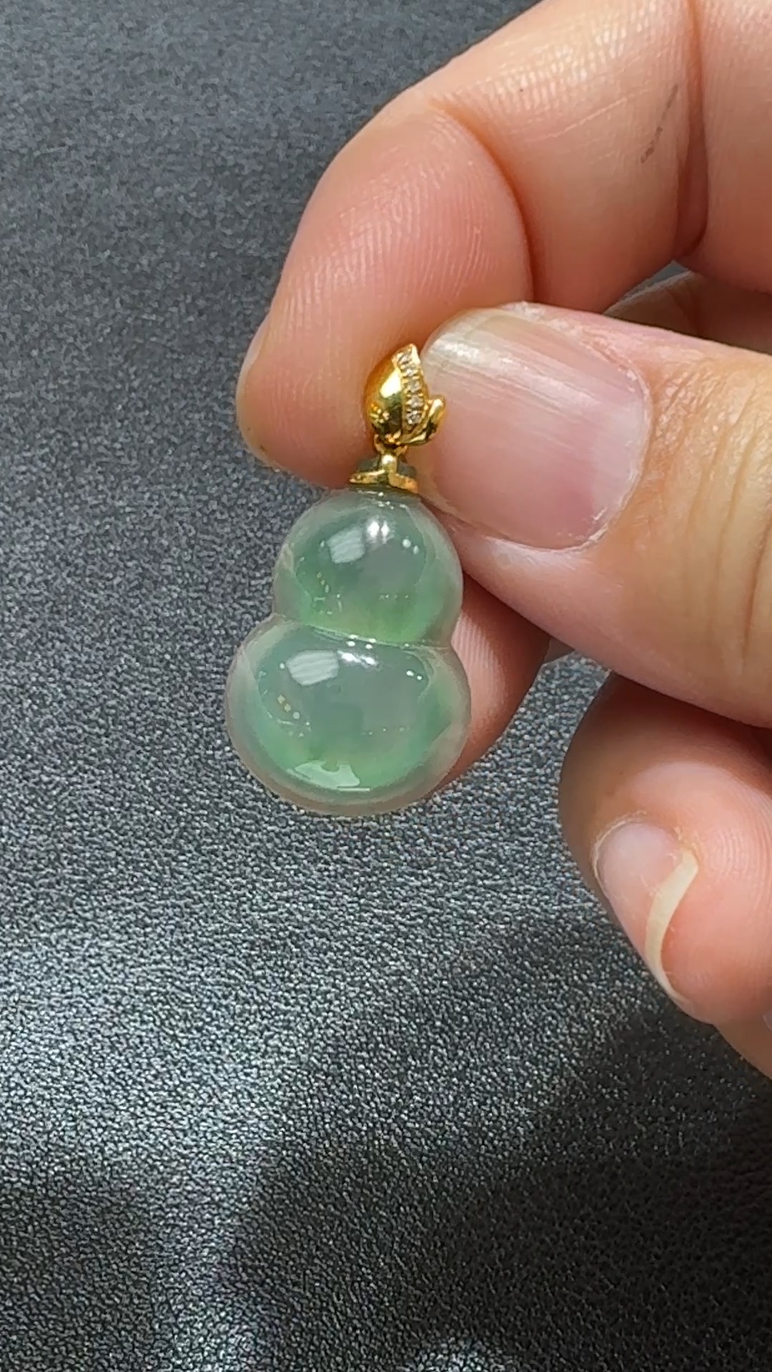 冰翠承福.葫蘆靈韻 翡翠吊墜 直播編號#339 6 冰翠承福.葫蘆靈韻 翡翠吊墜 直播編號#339 - Image 6