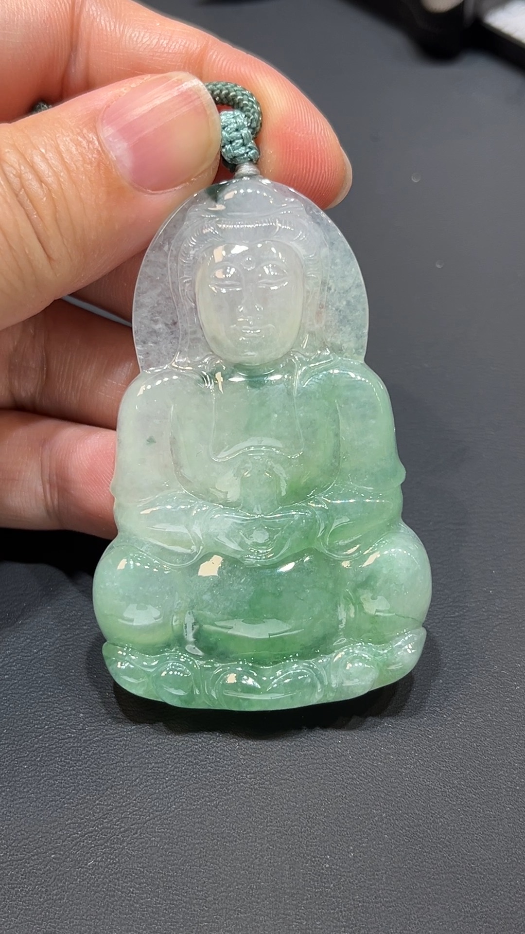 翡翠玉器精選 蓮韻觀音・飄花映翠心靈安護吊墜 編號#363 3 翡翠玉器精選 蓮韻觀音・飄花映翠心靈安護吊墜 編號#363 - Image 3