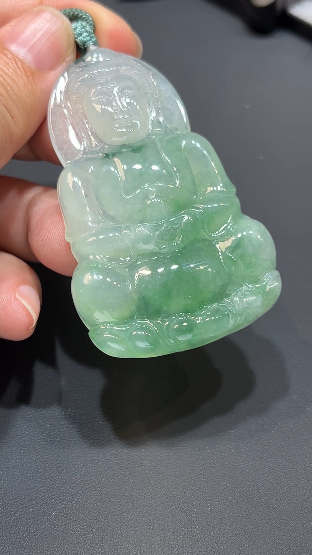 翡翠玉器精選 蓮韻觀音・飄花映翠心靈安護吊墜 編號#363 5 翡翠玉器精選 蓮韻觀音・飄花映翠心靈安護吊墜 編號#363 - Image 5