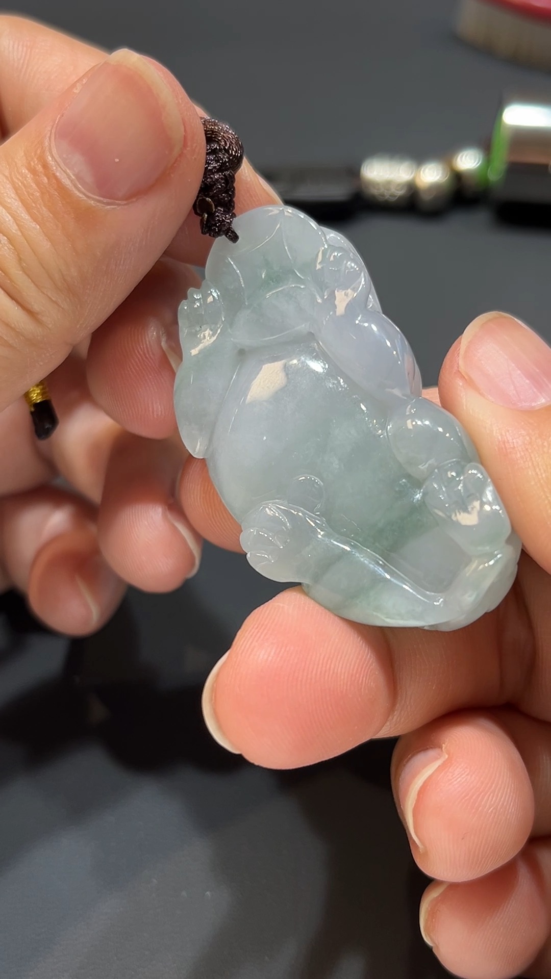 翡翠玉器精選 老坑靈貔・飄花翡翠貔貅招財守護吊墜 編號#369 7 翡翠玉器精選 老坑靈貔・飄花翡翠貔貅招財守護吊墜 編號#369 - Image 7