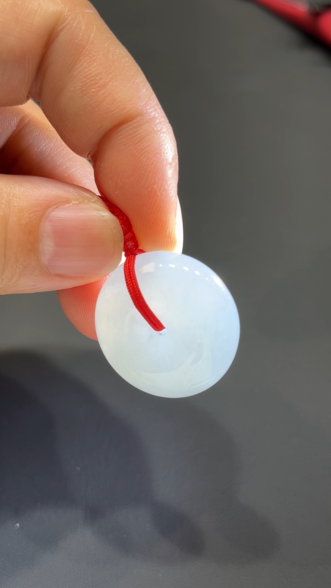 翡翠玉器精選 幼潤玉扣・#374純淨小巧翡翠平安扣 6 翡翠玉器精選 幼潤玉扣・#374純淨小巧翡翠平安扣 - Image 6