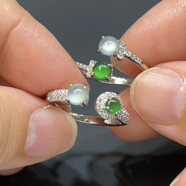 翡翠玉器精選編號#388冰綠雙璧．開口雅戒