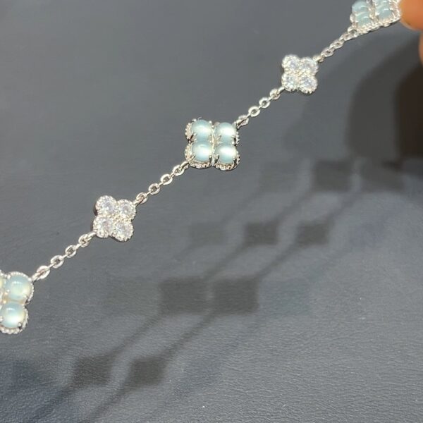 翡翠玉器精選 #397 典雅圓潤・翡翠925銀手鏈