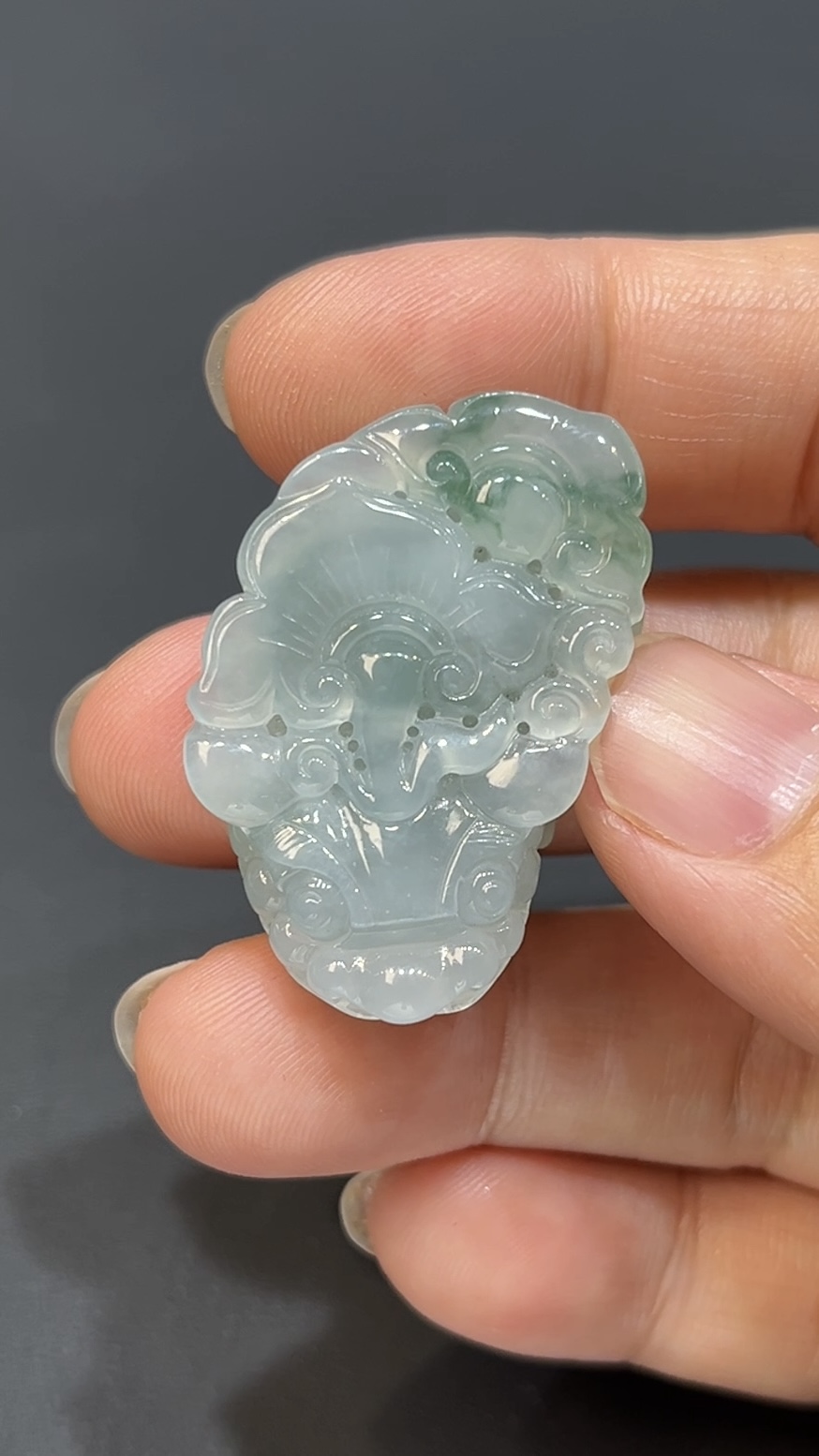 翡翠玉器精選 編號#403・翡翠貔貅守財靈獸吊墜 1 翡翠玉器精選 編號#403・翡翠貔貅守財靈獸吊墜