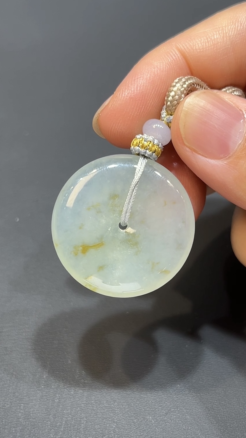 翡翠玉器精選 灑金翡翠平安扣・溫潤黃韻之美 編號#408 5 翡翠玉器精選 灑金翡翠平安扣・溫潤黃韻之美 編號#408 - Image 5