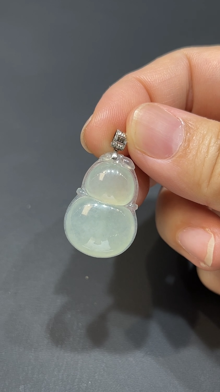 翡翠玉器精選 編號#410 翡翠葫蘆吊墜・福祿連綿之選 4 翡翠玉器精選 編號#410 翡翠葫蘆吊墜・福祿連綿之選 - Image 4