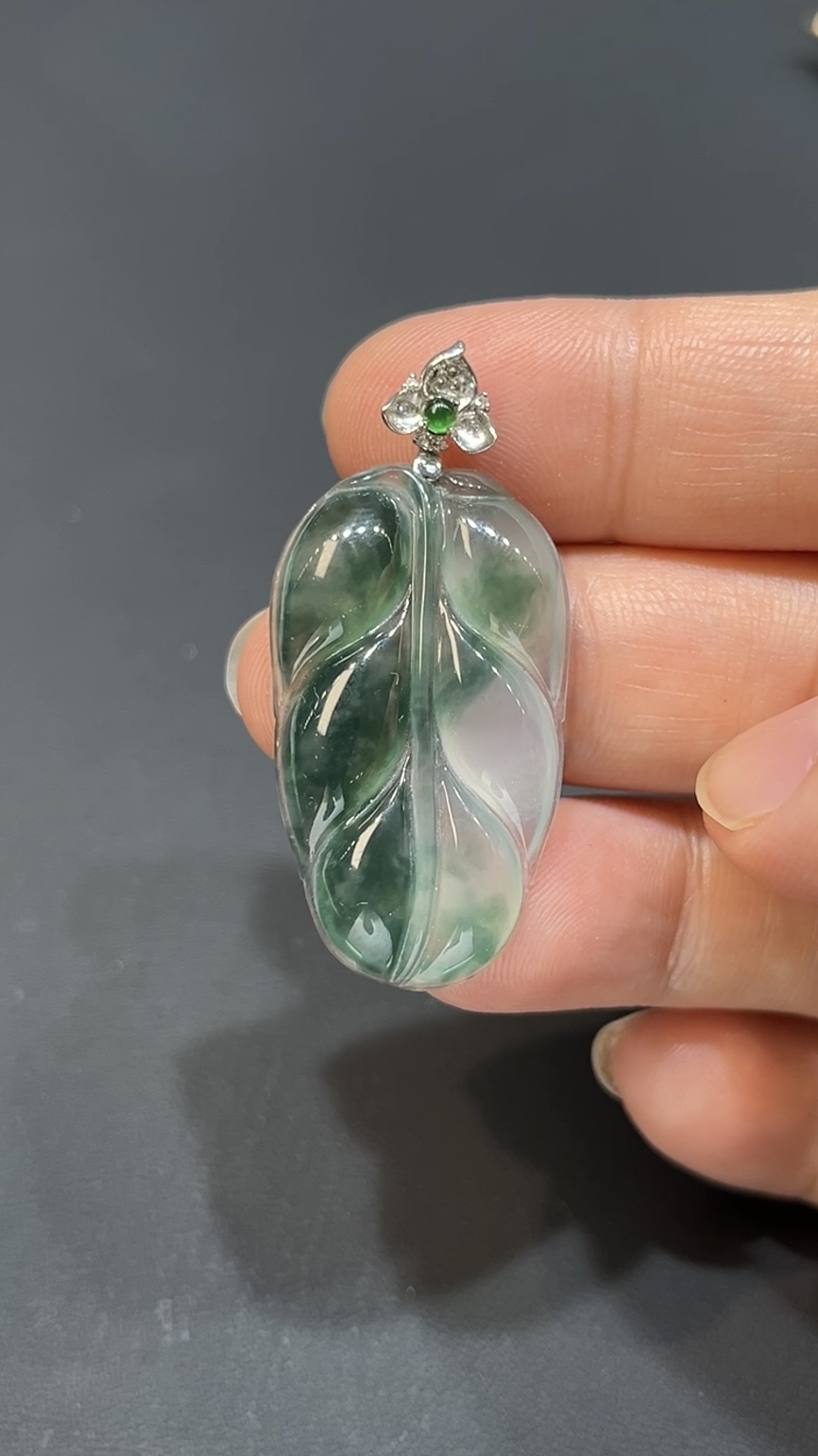 翡翠玉器精選 藍花翡翠葉影・18K金邂逅自然之美 編號# 417 4 翡翠玉器精選 藍花翡翠葉影・18K金邂逅自然之美 編號# 417 - Image 4