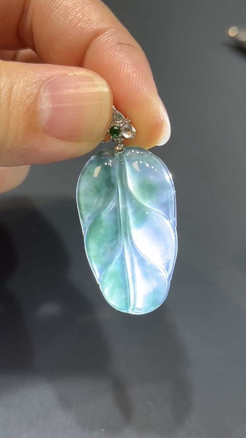 翡翠玉器精選 藍花翡翠葉影・18K金邂逅自然之美 編號# 417 8 翡翠玉器精選 藍花翡翠葉影・18K金邂逅自然之美 編號# 417 - Image 8