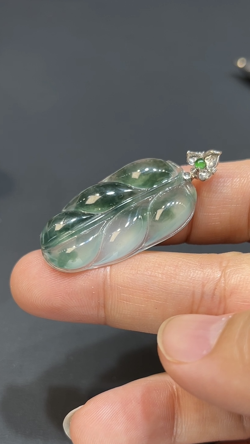 翡翠玉器精選 藍花翡翠葉影・18K金邂逅自然之美 編號# 417 7 翡翠玉器精選 藍花翡翠葉影・18K金邂逅自然之美 編號# 417 - Image 7