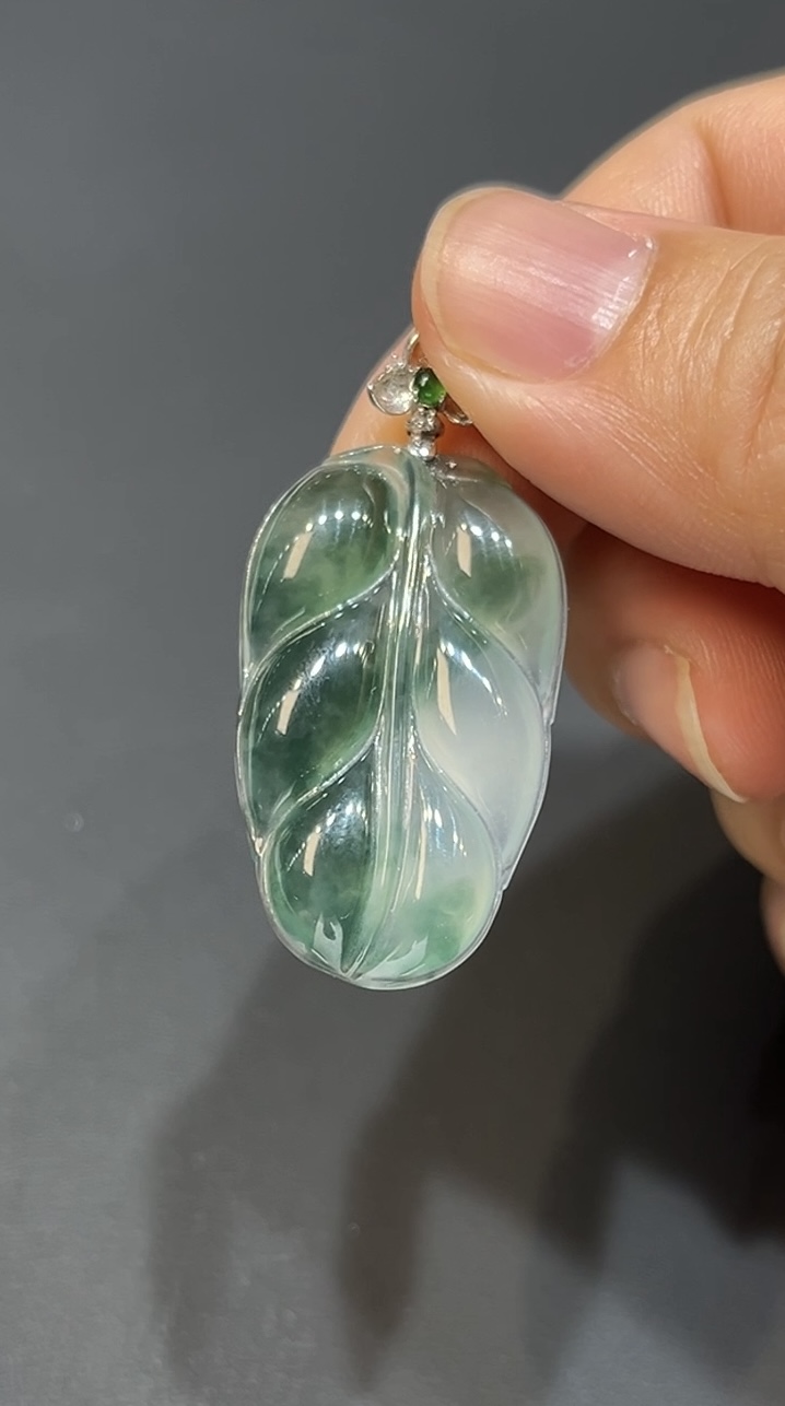 翡翠玉器精選 藍花翡翠葉影・18K金邂逅自然之美 編號# 417 6 翡翠玉器精選 藍花翡翠葉影・18K金邂逅自然之美 編號# 417 - Image 6