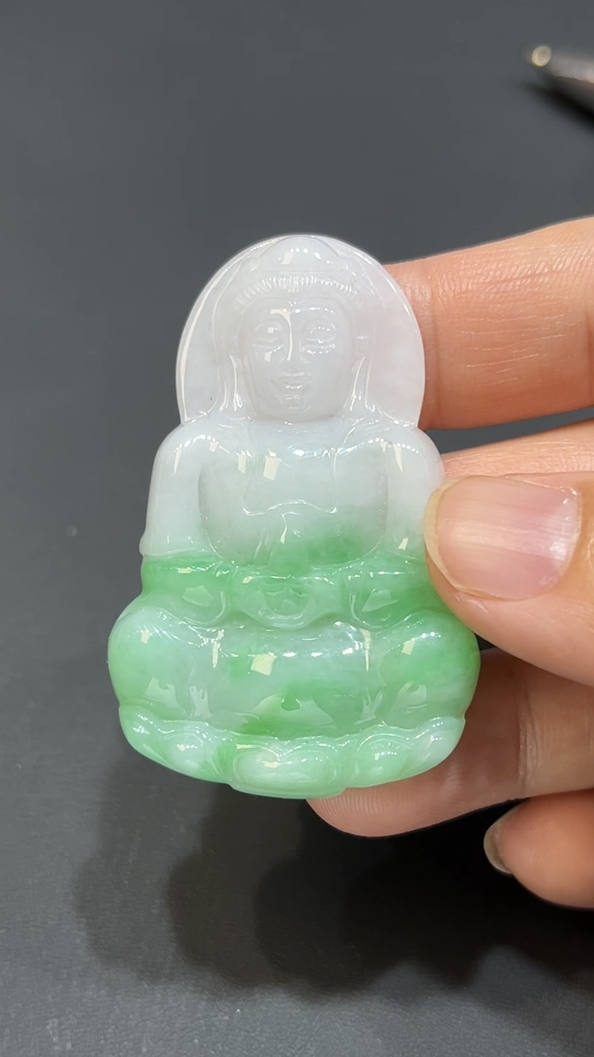 翡翠玉器精選 清靜慈悲・白底青翡翠觀音尊玉吊墜 編號# 419 6 翡翠玉器精選 清靜慈悲・白底青翡翠觀音尊玉吊墜 編號# 419 - Image 6