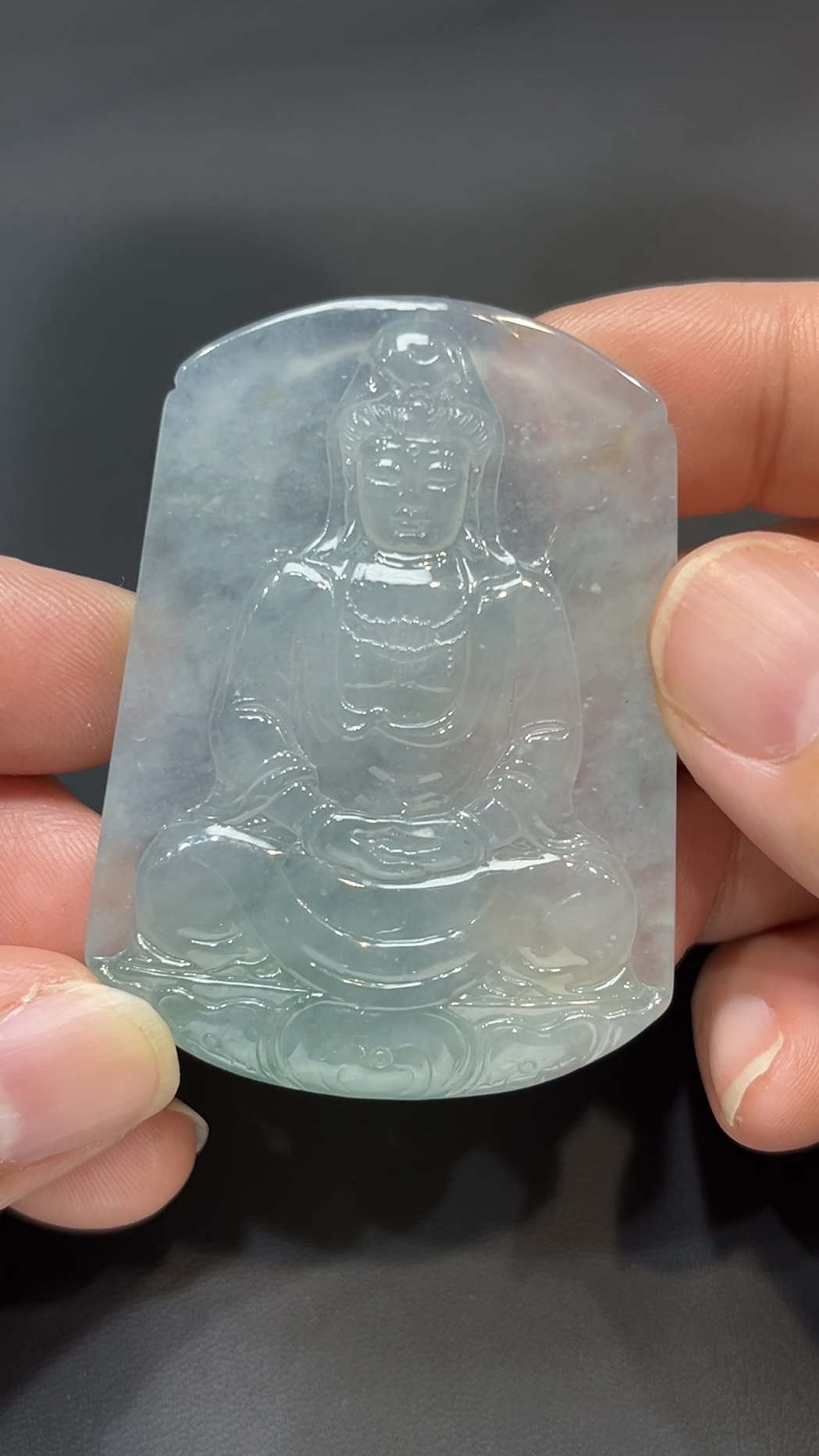 翡翠玉器精選 靜蓮法境・高品質方形翡翠觀音牌 編號# 429 1 翡翠玉器精選 靜蓮法境・高品質方形翡翠觀音牌 編號# 429