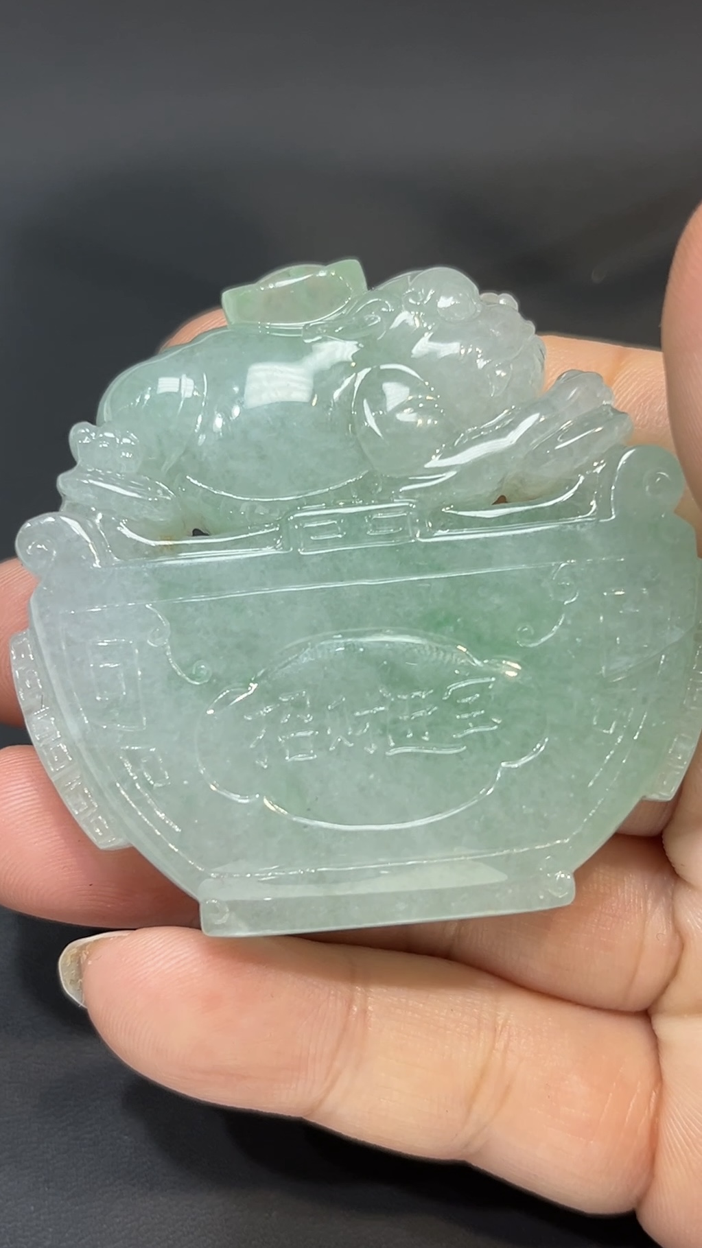 翡翠玉器精選 招財瑞獸・高品質立體翡翠三足蟾 玉吊墜 編號# 431 8 翡翠玉器精選 招財瑞獸・高品質立體翡翠三足蟾 玉吊墜 編號# 431 - Image 8