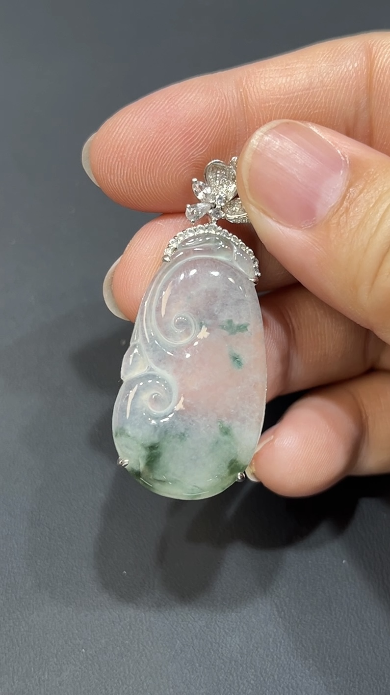 翡翠玉器精選 吉祥鎏金・翡翠如意配18K包鑲嵌玉吊墜 編號# 434 6 翡翠玉器精選 吉祥鎏金・翡翠如意配18K包鑲嵌玉吊墜 編號# 434 - Image 6