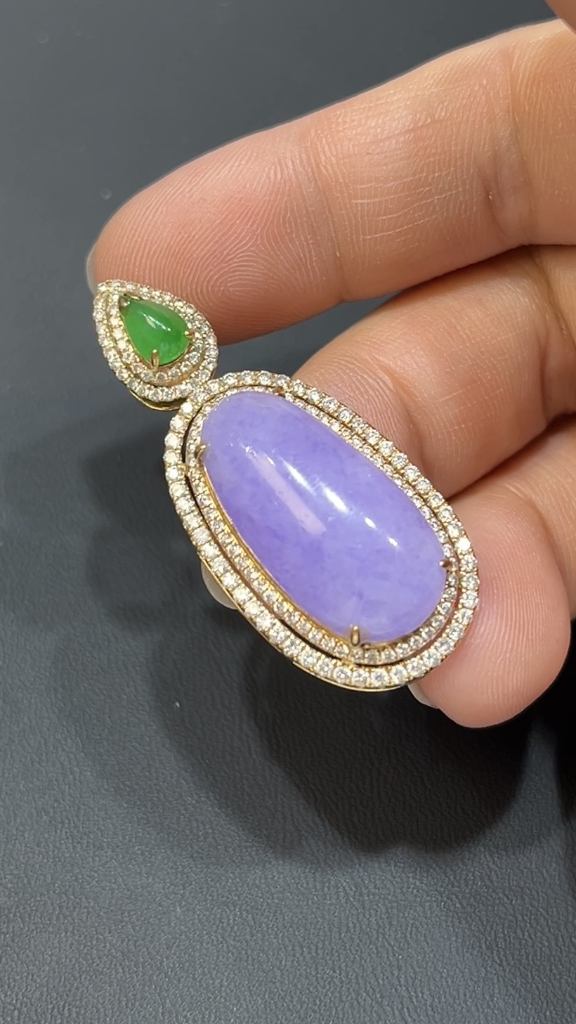 翡翠玉器精選 *春彩凝華・桃紅春紫翡翠素面吊墜鑲18K白金鑽石(編號438) 6 翡翠玉器精選 *春彩凝華・桃紅春紫翡翠素面吊墜鑲18K白金鑽石(編號438) - Image 6