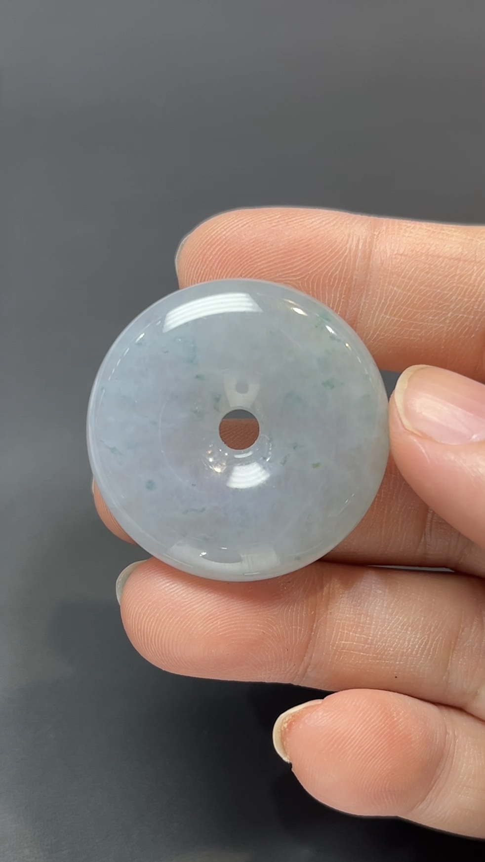 雪韻守心・天然飄綠花翡翠平安扣 #編號448 1 雪韻守心・天然飄綠花翡翠平安扣 #編號448