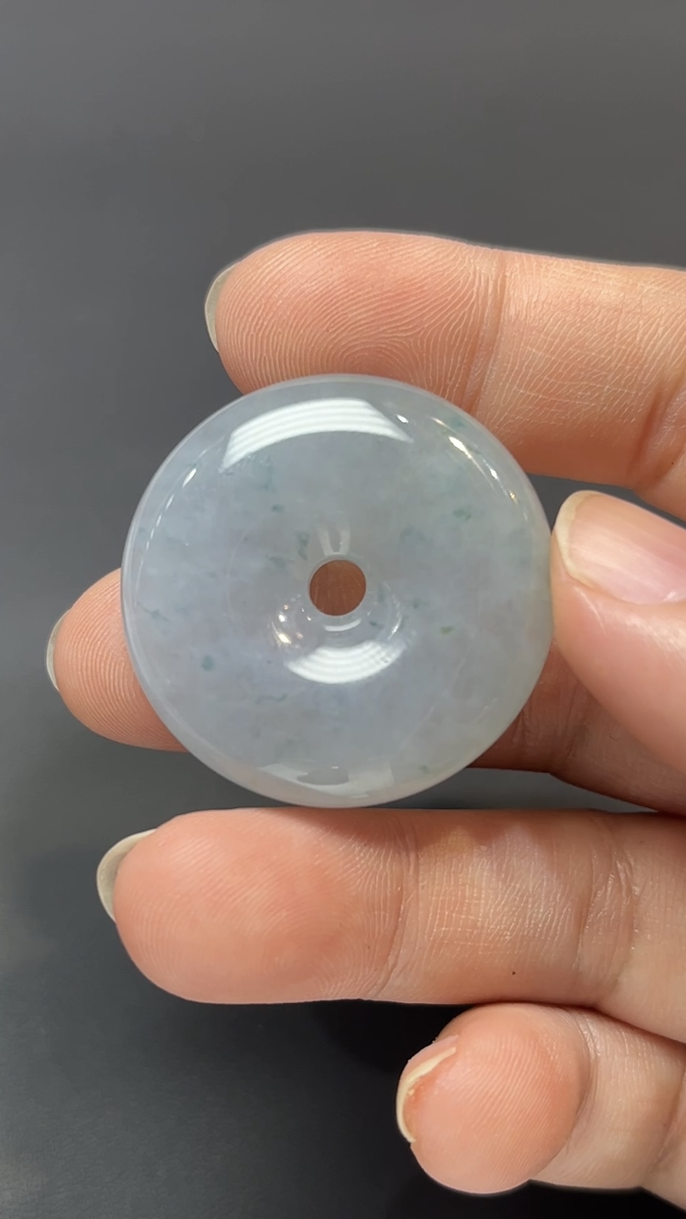 雪韻守心・天然飄綠花翡翠平安扣 #編號448 2 雪韻守心・天然飄綠花翡翠平安扣 #編號448 - Image 2