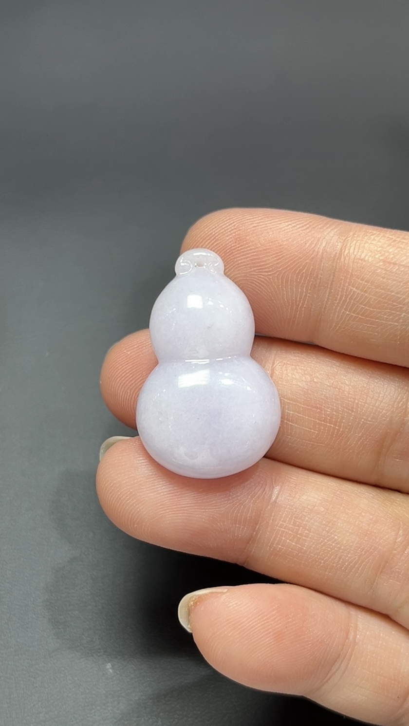 福運輕盈・紫羅蘭翡翠立體葫蘆吊墜 #編號451 4 福運輕盈・紫羅蘭翡翠立體葫蘆吊墜 #編號451 - Image 4