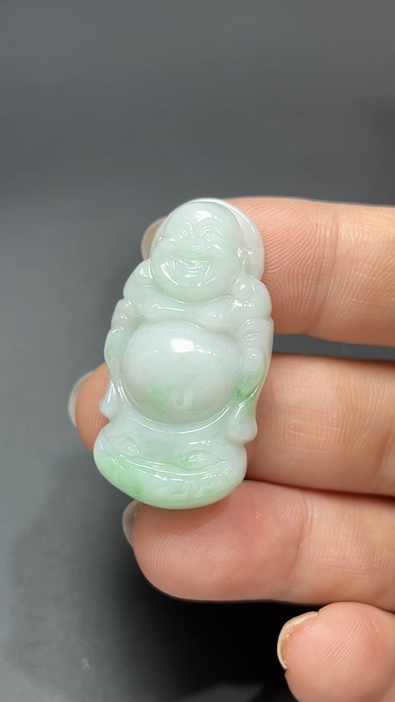 慧光立現・天然淺綠翡翠站立佛像吊墜 #編號452 9 慧光立現・天然淺綠翡翠站立佛像吊墜 #編號452 - Image 9