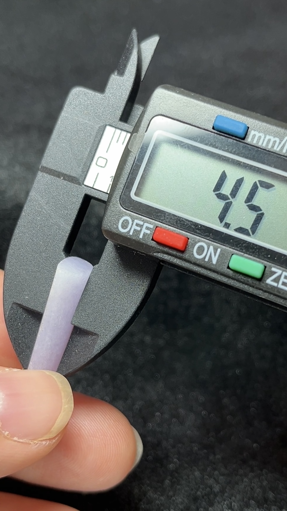 翡翠無事柱吊墜 靜心無憂・18K黃金鑲嵌 #編號455 8 翡翠無事柱吊墜 靜心無憂・18K黃金鑲嵌 #編號455 - Image 8