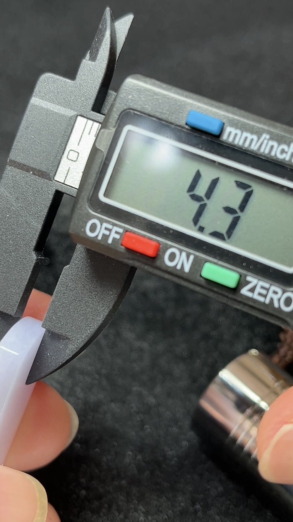 翡翠無事牌吊墜 是心靈的祝願,也是玉石的寄語 #編號455 9 翡翠無事牌吊墜 是心靈的祝願,也是玉石的寄語 #編號455 - Image 9