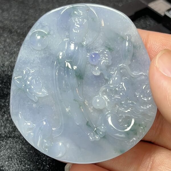 紫羅蘭翡翠 觀音側身凝望神龍雕刻吊墜 編號 #461