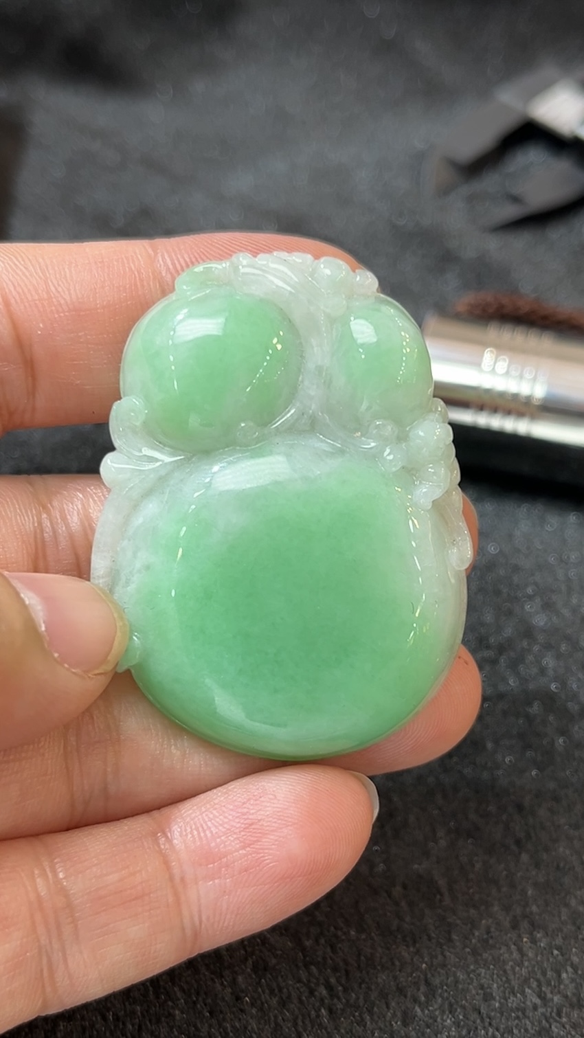 滿綠翡翠葫蘆吊墜 天然A貨翡翠 吉祥玉器 推薦編號 #463 3 滿綠翡翠葫蘆吊墜 天然A貨翡翠 吉祥玉器 推薦編號 #463 - Image 3