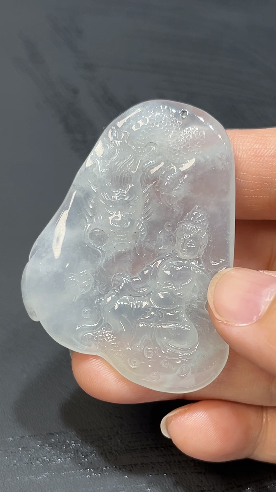 龍伴觀音翡翠吊墜|天然 A 貨雕刻精品 翡翠龍神守護玉器推薦 編號#471 2 龍伴觀音翡翠吊墜|天然 A 貨雕刻精品 翡翠龍神守護玉器推薦 編號#471 - Image 2