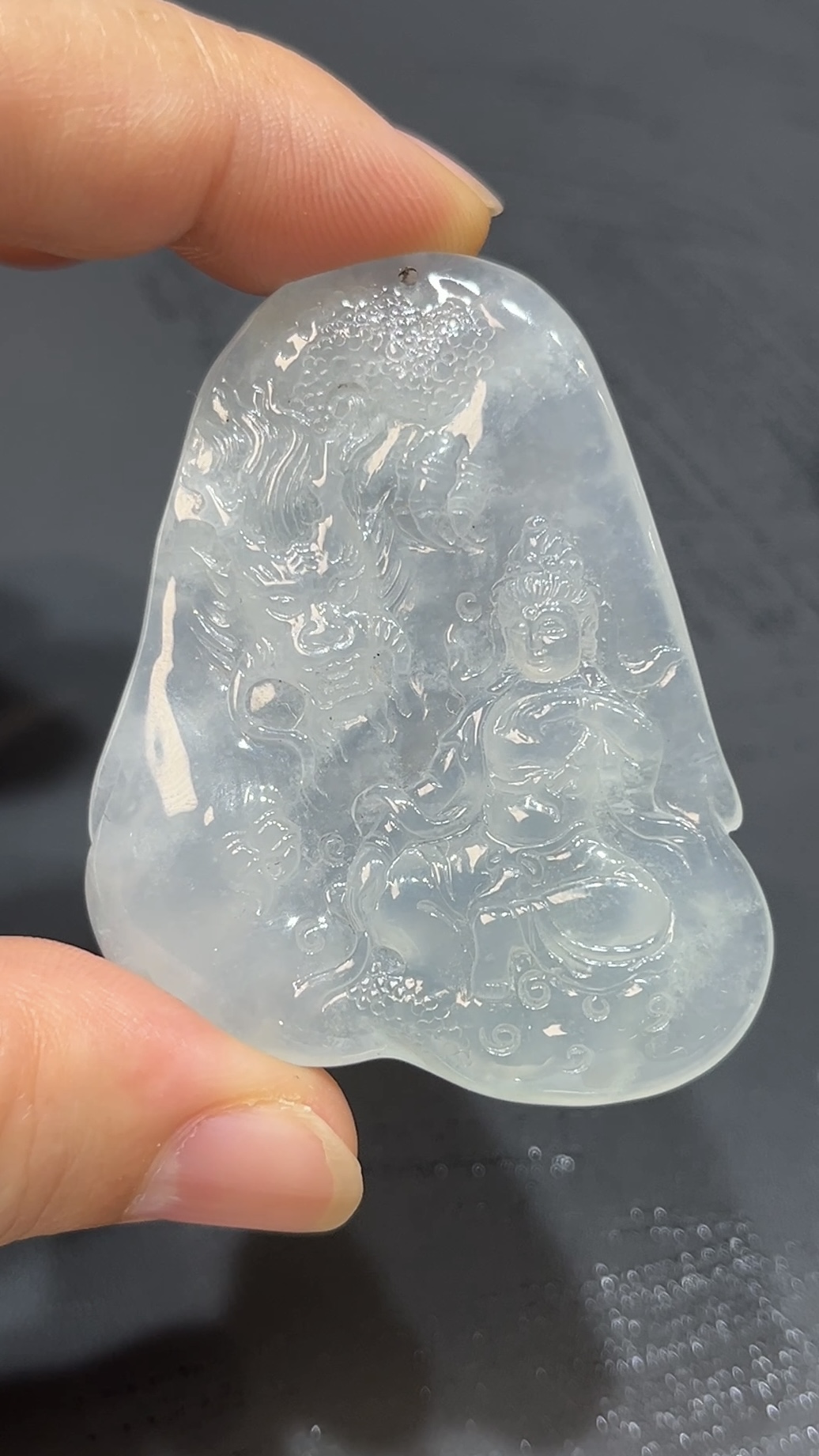 龍伴觀音翡翠吊墜|天然 A 貨雕刻精品 翡翠龍神守護玉器推薦 編號#471 6 龍伴觀音翡翠吊墜|天然 A 貨雕刻精品 翡翠龍神守護玉器推薦 編號#471 - Image 6