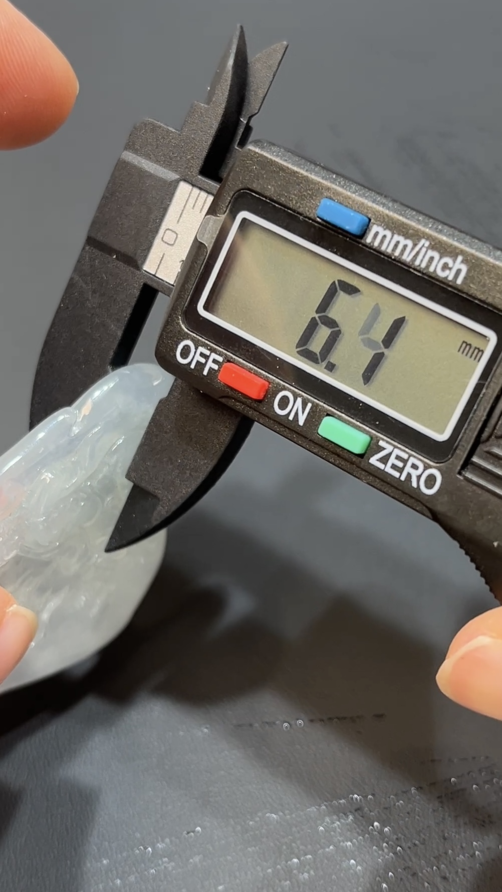 龍伴觀音翡翠吊墜|天然 A 貨雕刻精品 翡翠龍神守護玉器推薦 編號#471 10 龍伴觀音翡翠吊墜|天然 A 貨雕刻精品 翡翠龍神守護玉器推薦 編號#471 - Image 10